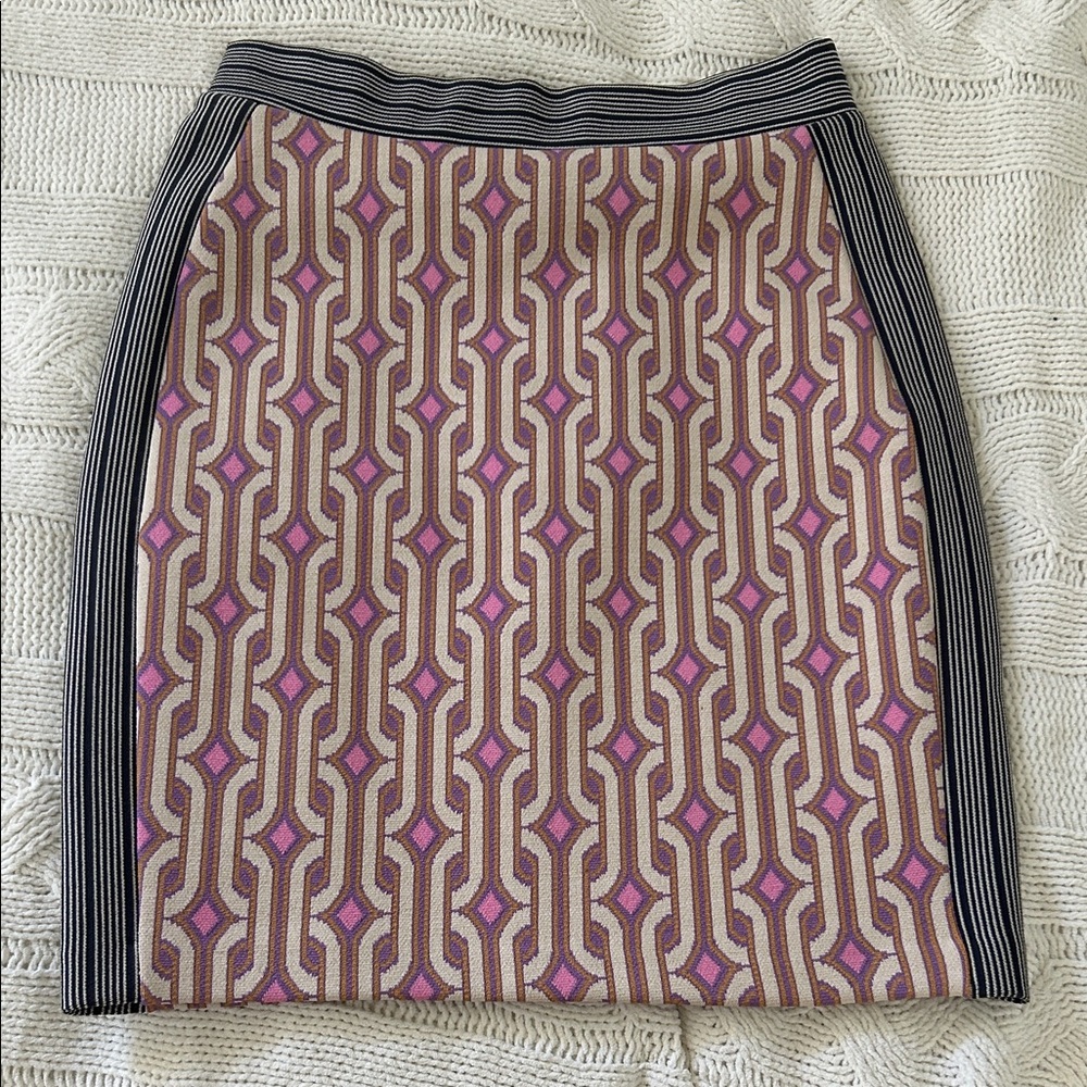 H&M Geometric Patterned Skirt size 10/ medium